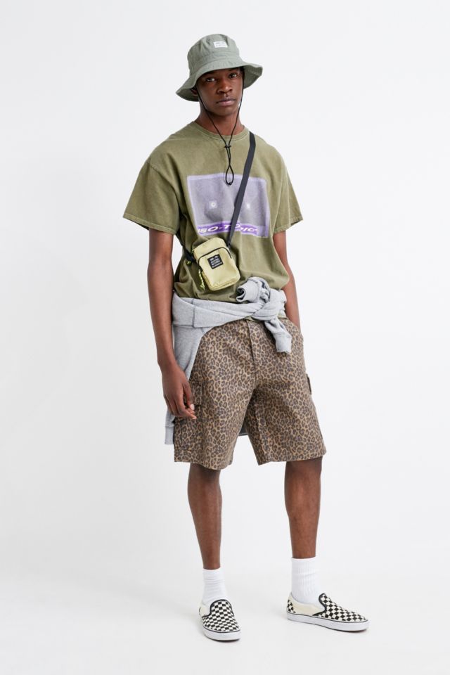 Levi's Hi-Ball Leopard Print Cargo Shorts | Urban Outfitters UK
