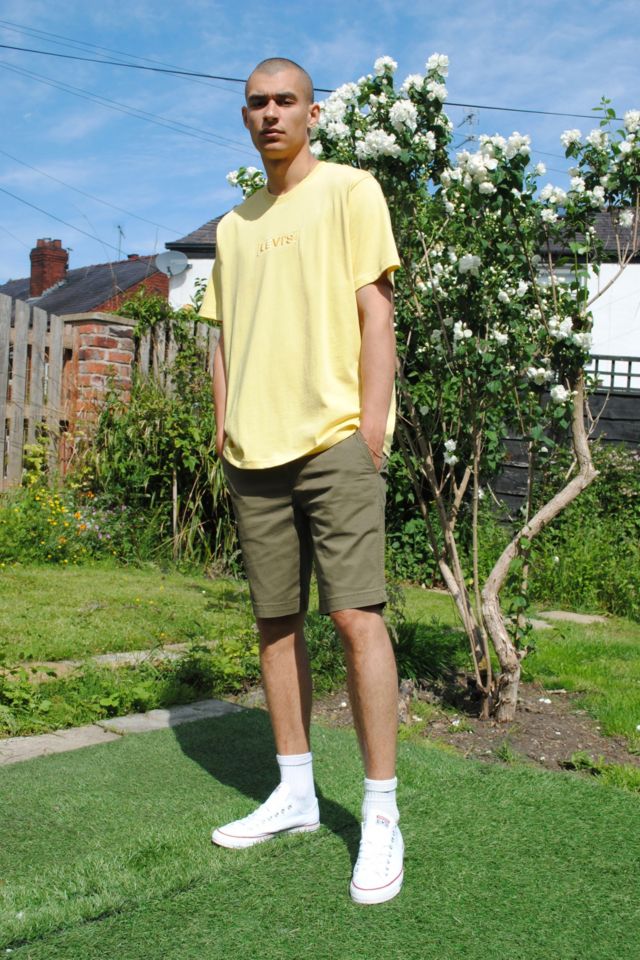 Levi’s Men’s Green Tapered Chino Shorts | Urban Outfitters UK