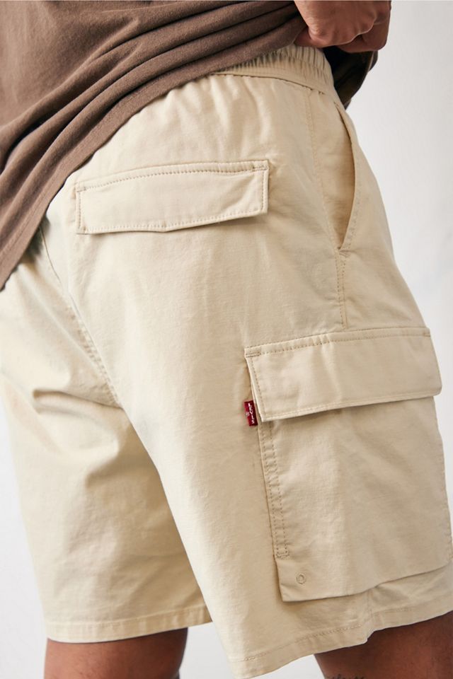 Levi's Bleached Sand Surplus Cargo Shorts | Urban Outfitters UK