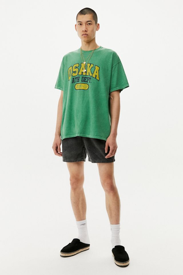 BDG – Recyclete Shorts aus Cord in Schwarz #2