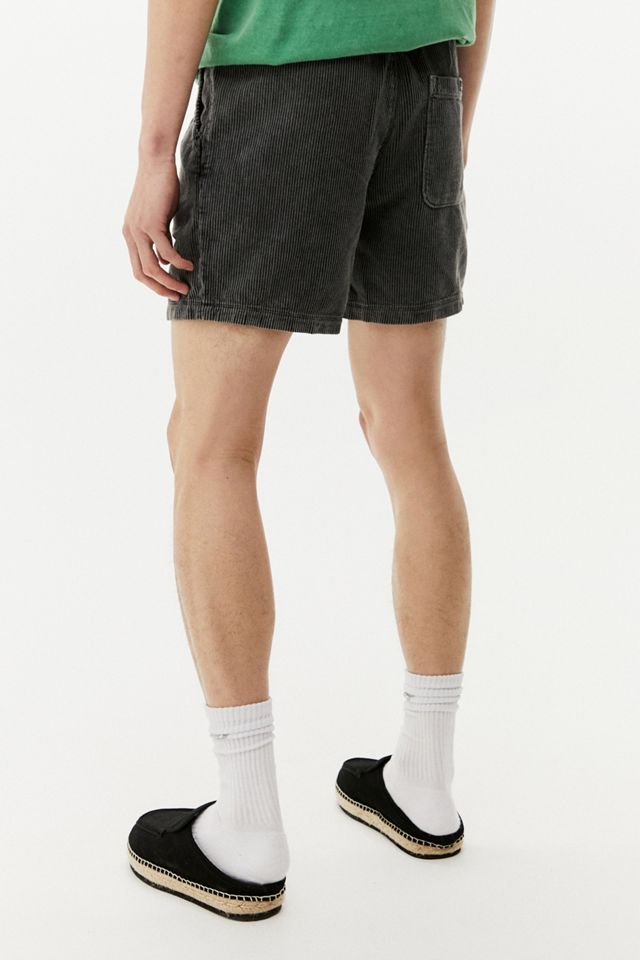 BDG – Recyclete Shorts aus Cord in Schwarz #3