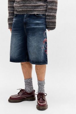 Short en jean BDG Jack bleu noir avec appliqué scorpion