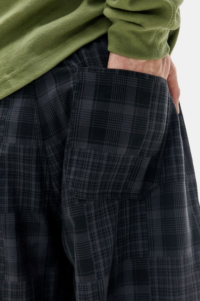 Pantalones BDG Negros Bobbi a Cuadros Extremadamente Cortos #2