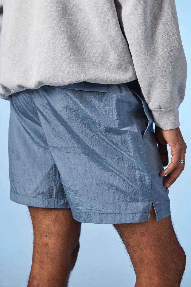 iets frans... – Tech-Shorts in Blau aus schillerndem Nylon | Urban ...