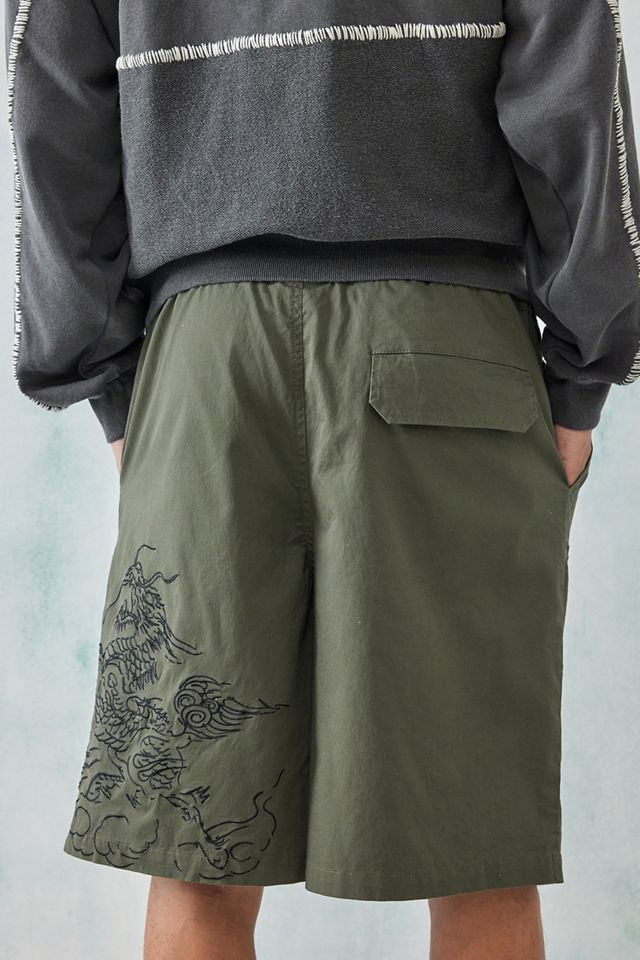 Ed Hardy UO Exclusive Green Tonal Dragon Pantaloncini ricamati #2