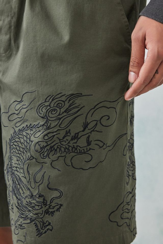 Ed Hardy UO Exclusive Green Tonal Dragon Pantaloncini ricamati #3
