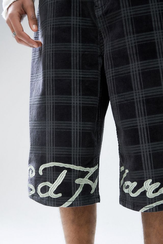 Ed Hardy Pantalones cortos con dobladillo con logotipo de pana estampado exclusivo de UO #1
