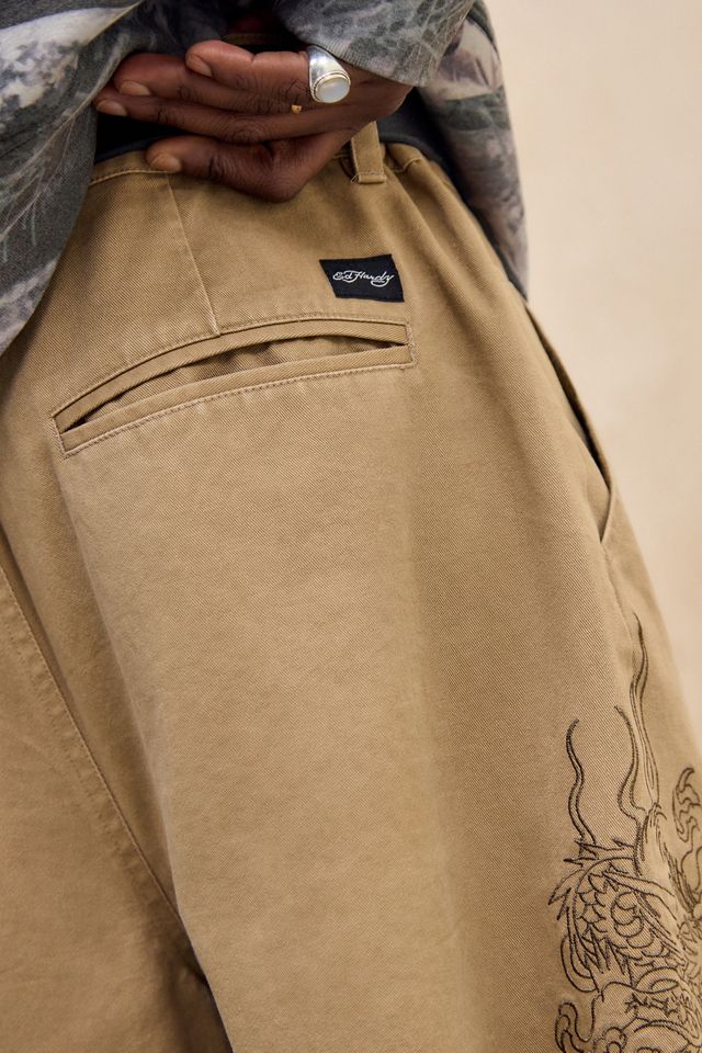 Ed Hardy Pantalones Cortos Chinos de Dragón Color Canela Exclusivos de UO #2