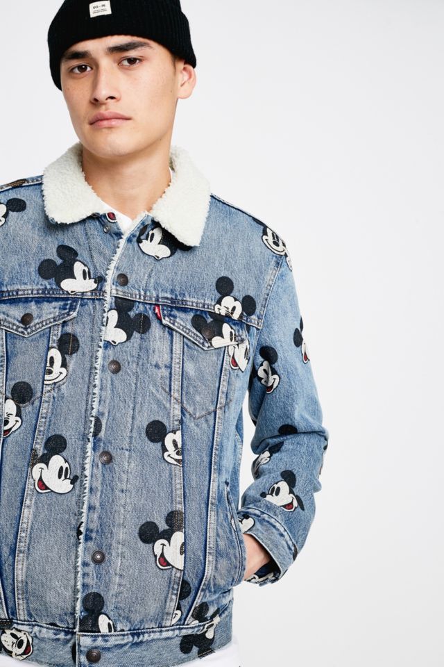 Levi's Mickey Mouse Allover Print Denim Jacket | Urban Outfitters UK
