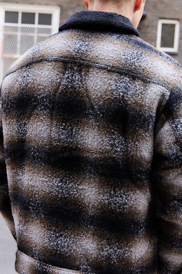 Levi's Plaid Trucker Jacket #4