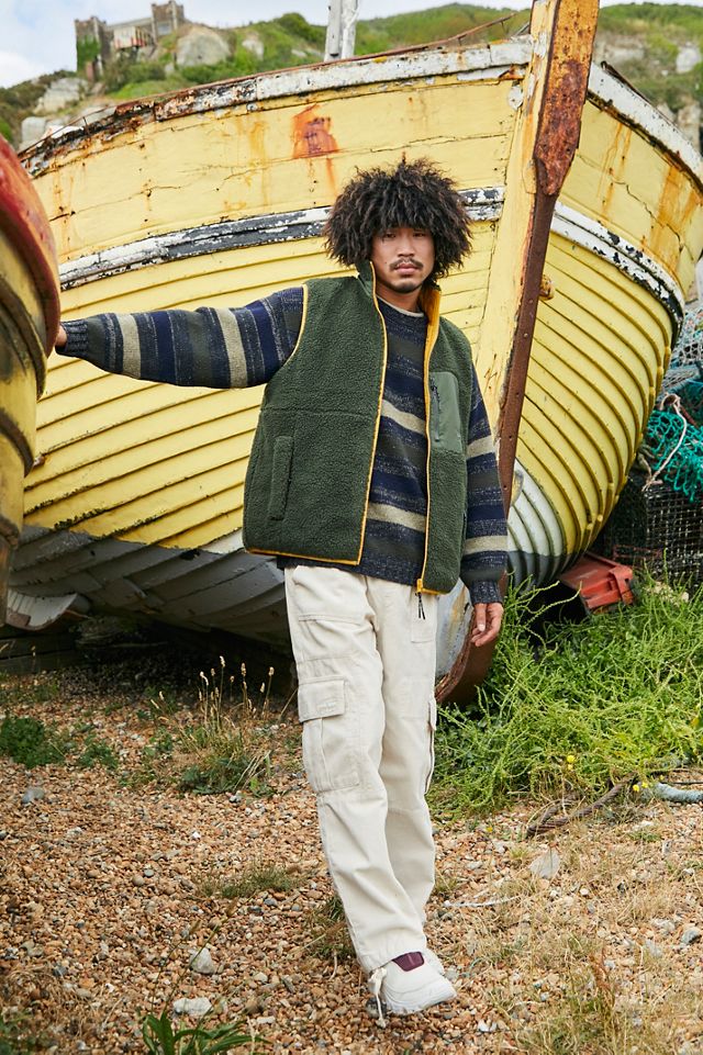 UO Nomad Green Reversible Fleece Gilet #5