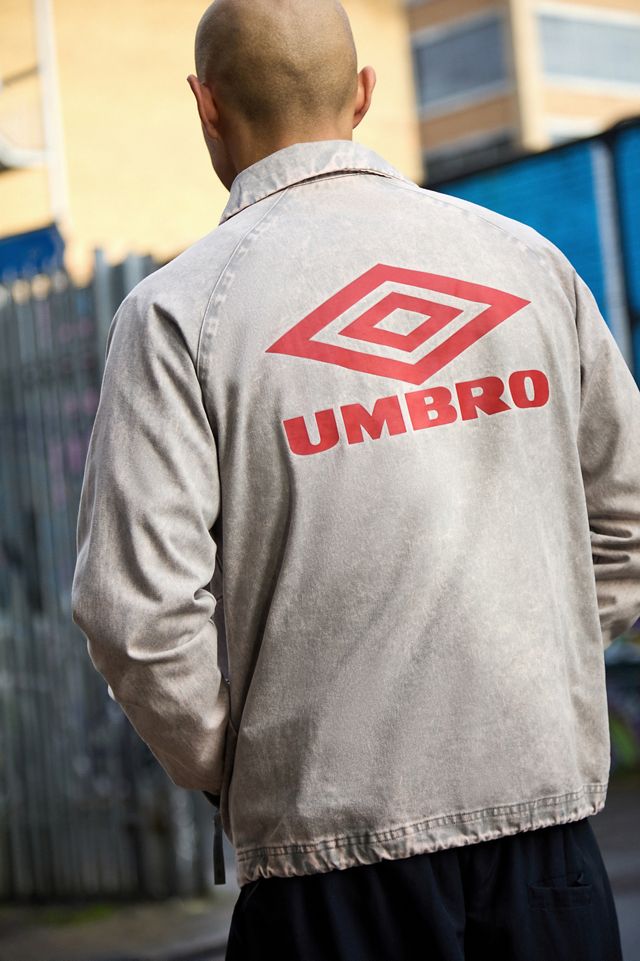 Chandail à capuchon foré lavé Griffin Umbro #1