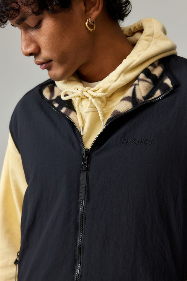 Gilet Reversibile con Stampa Tribale Gramicci #2