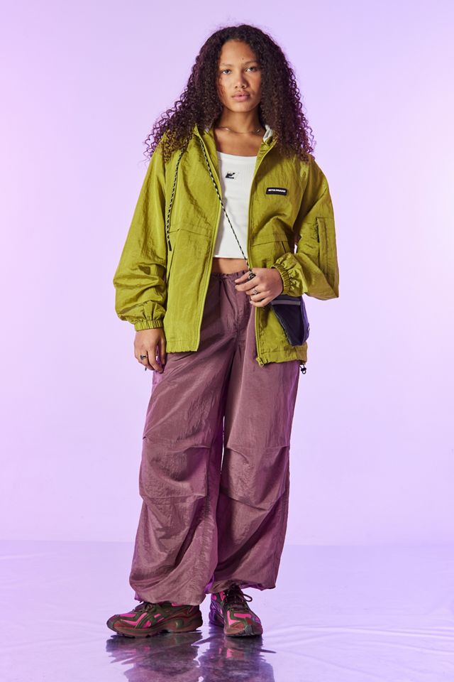 iets frans... Iridescent Chartreuse Crinkle Packable Windbreaker #6