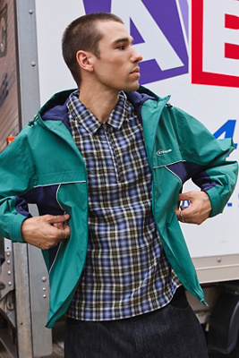 Iets frans. Anorak imperméable vert et bleu marine Miller doublé polaire en taille: Small - iets frans... - Modalova