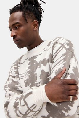 UO Ecru Gemusterter Pullover mit Rundhalsausschnitt