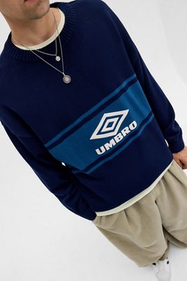 Pull en maille Umbro UO Exclusive bleu marine avec logo