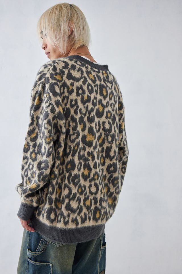 Leopard turtleneck 2025 urban outfitters