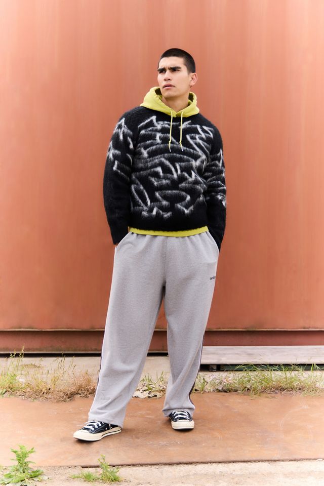 iets frans... Sudadera Negra con Grafiti #2