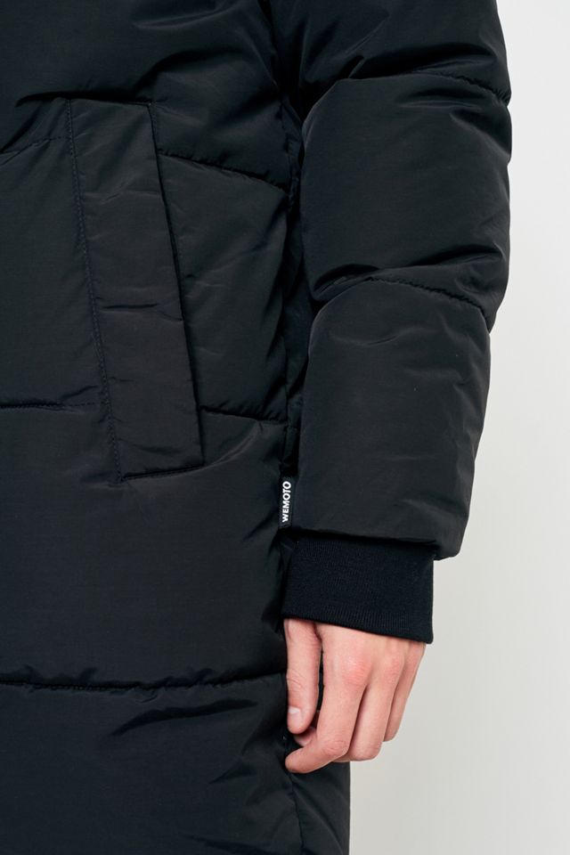 Wemoto Fellow Chaqueta Larga Globo Negro Urban Outfitters ES
