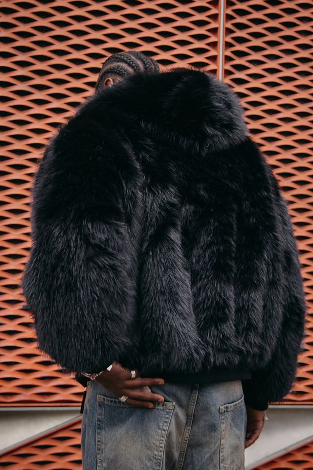 BDG Sweat à capuche en fausse fourrure Silvio noir #4