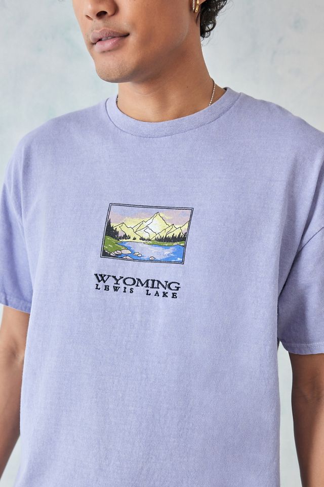 Maglietta UO Lilac Wyoming con Motivo #2