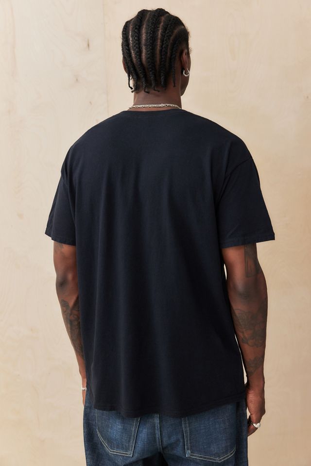 T-shirt noir brodé de poisson UO #3