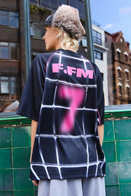 T-Shirt iets frans. x Foundation. FM par iets frans. X Foundation. FM,iets frans. en taille: Small - iets frans... X Foundation.FM,iets frans... - Modalova