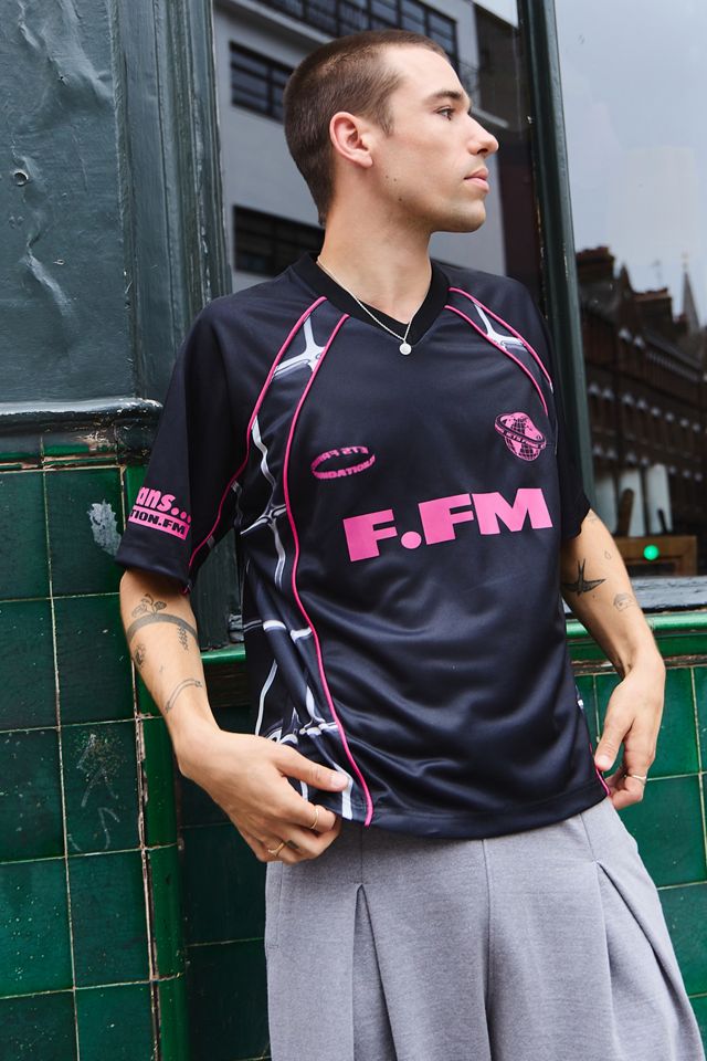 T-Shirt iets frans... x Foundation.FM #2