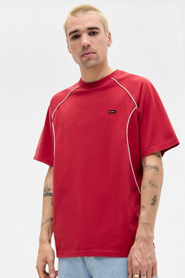 Iets frans. T-shirt rouge à empiècement gaufré en taille: Large - iets frans... - Modalova