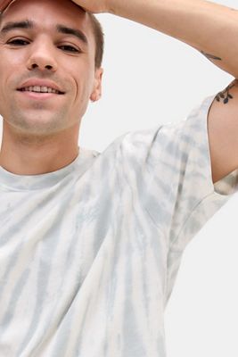 T-shirt tie dye iets frans...