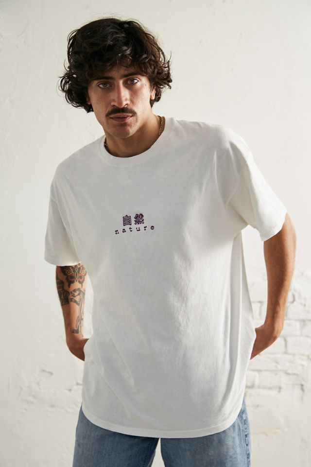 Urban outfitters 2025 white t shirt