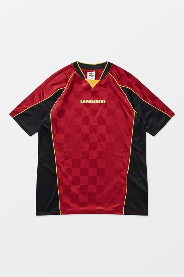 Umbro Rotes Dahlia Panelled T-Shirt #7