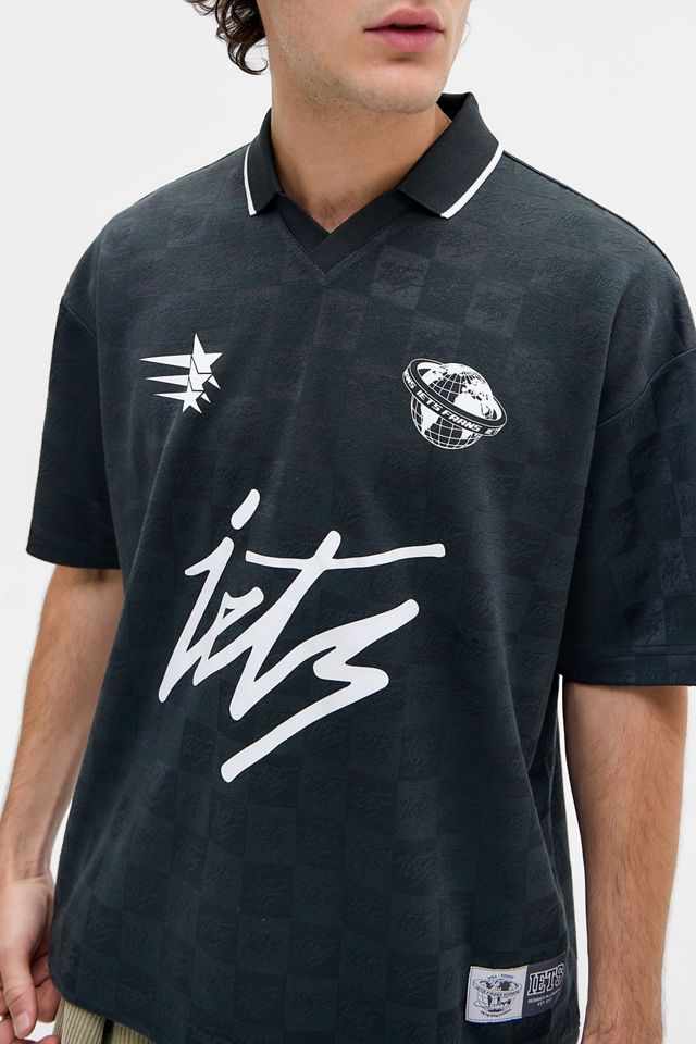 iets frans... Camiseta de Fútbol con Guión Negro #1