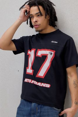 iets frans... Black 17 Short Sleeve T-Shirt