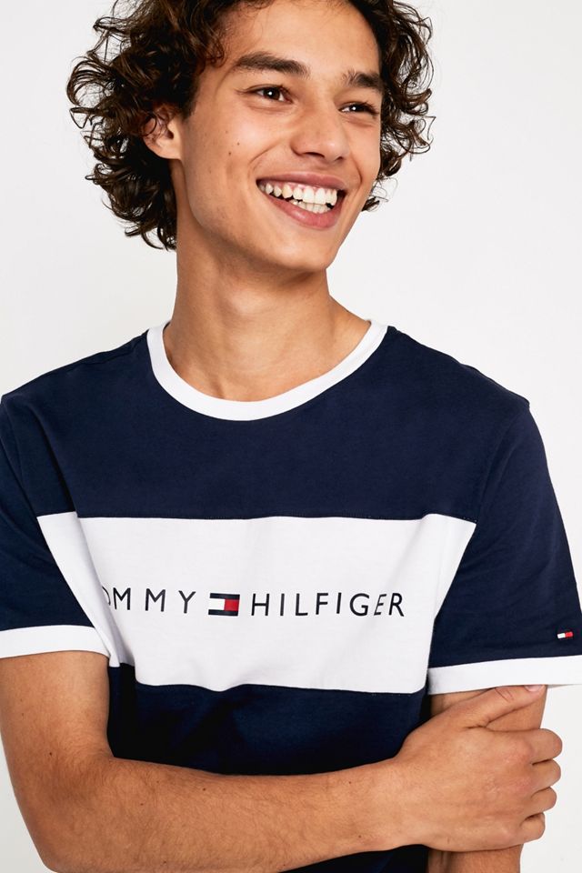 Tommy Hilfiger - T-shirt avec logo drapeau bleu marine  #1