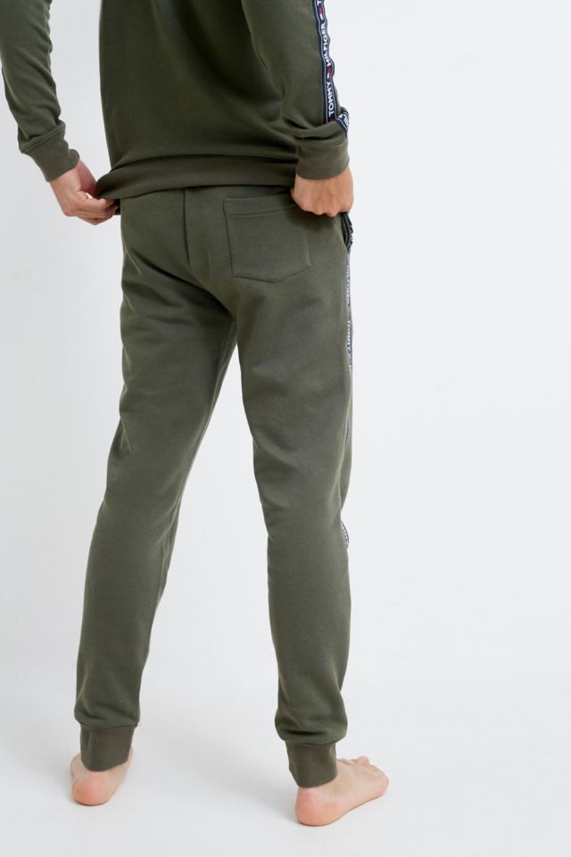 Urban outfitters tommy clearance hilfiger joggers