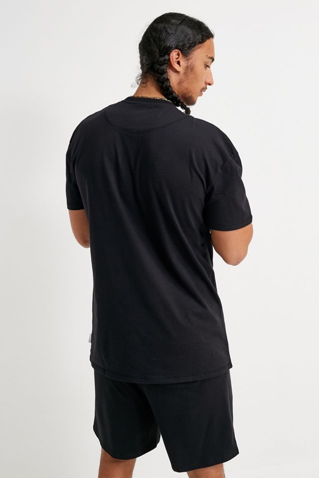 UO Black Sleeper Kit | Urban Outfitters UK