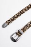 Gürtel mit Leoprint und Schnalle „U0“