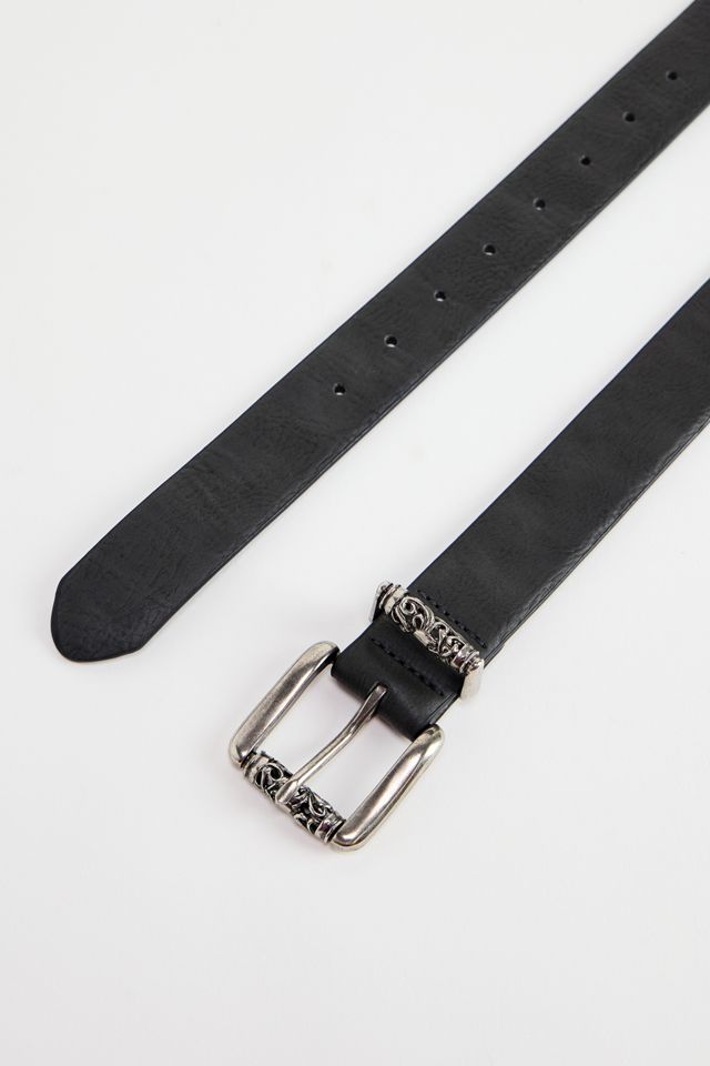 UO Black Skull Belt #1