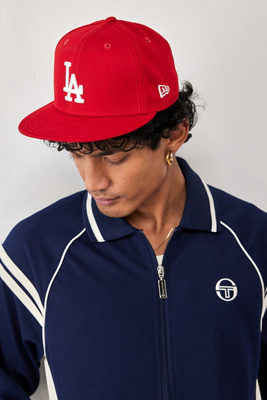 New Era Los Angeles Dodgers 59Fifty Fitted Cap – Authentic Scarlet Red MLB Baseball Hat – Official Fitted Hat For Fans - View #9