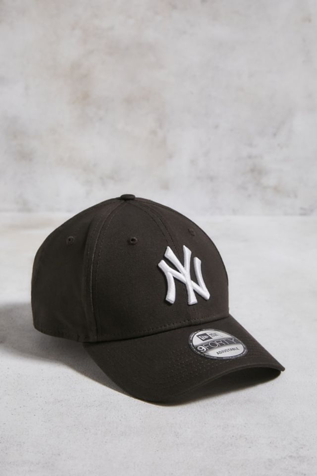 New Era Brown 9FORTY NY Yankees Baseball Cap | Urban Outfitters UK