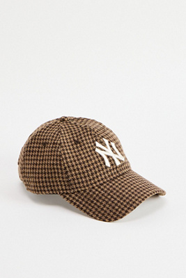 New Era NY Brown Houndstooth 9TWENTY Cap | Urban Outfitters UK