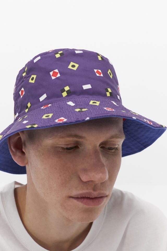 Urban outfitters best sale fila bucket hat