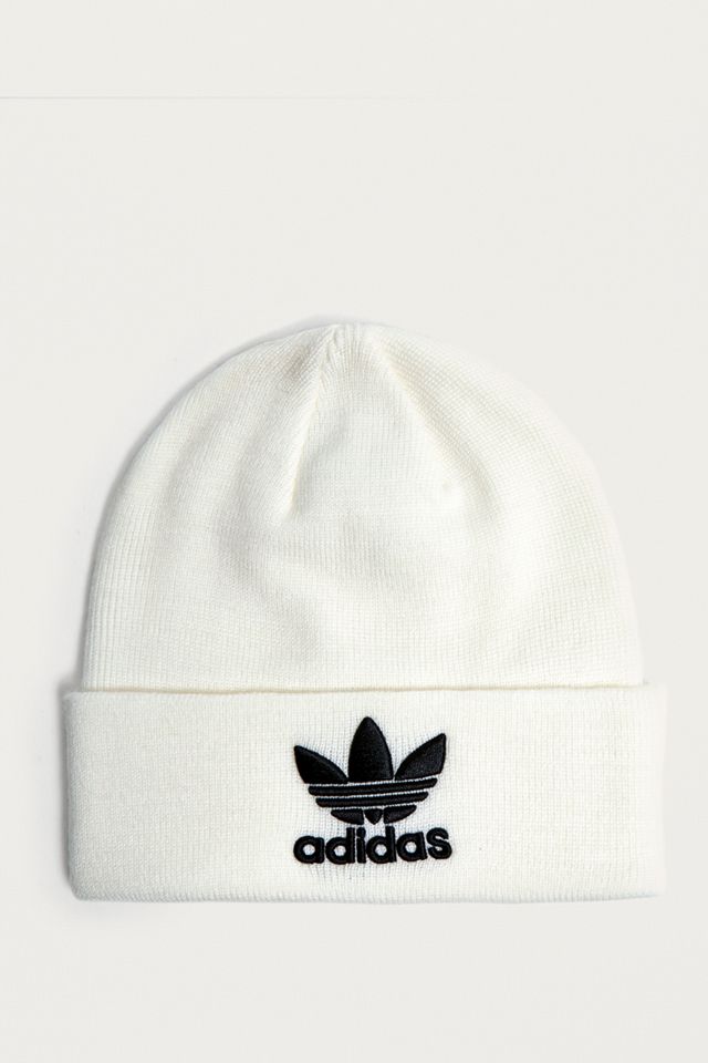adidas - Bonnet blanc à logo trèfle #1