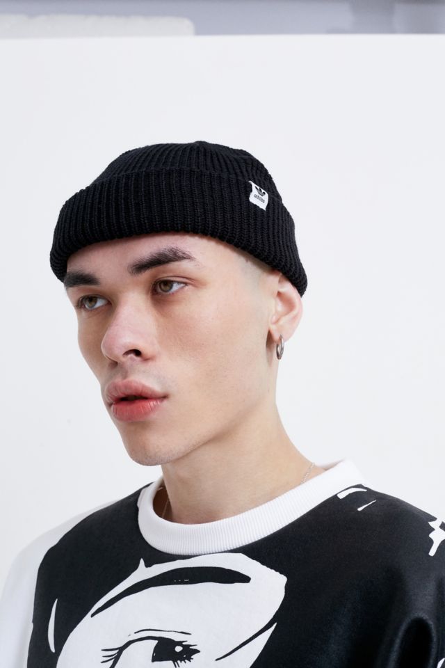 Inconsistente Impermeable Represalias adidas Black Shorty Beanie | Urban Outfitters UK