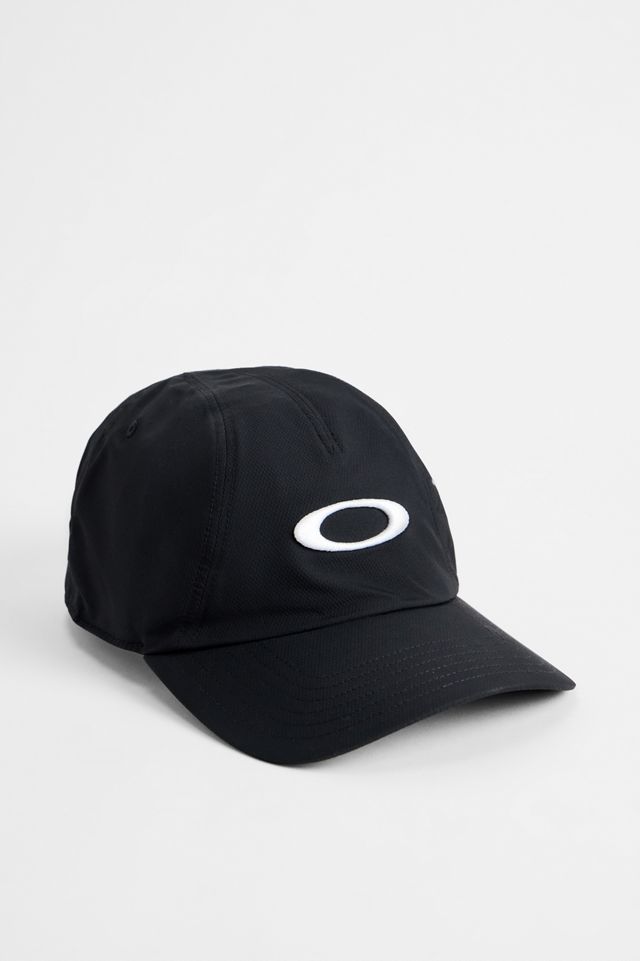 Oakley UO Exklusive Schwarze Tech-Kappe #1