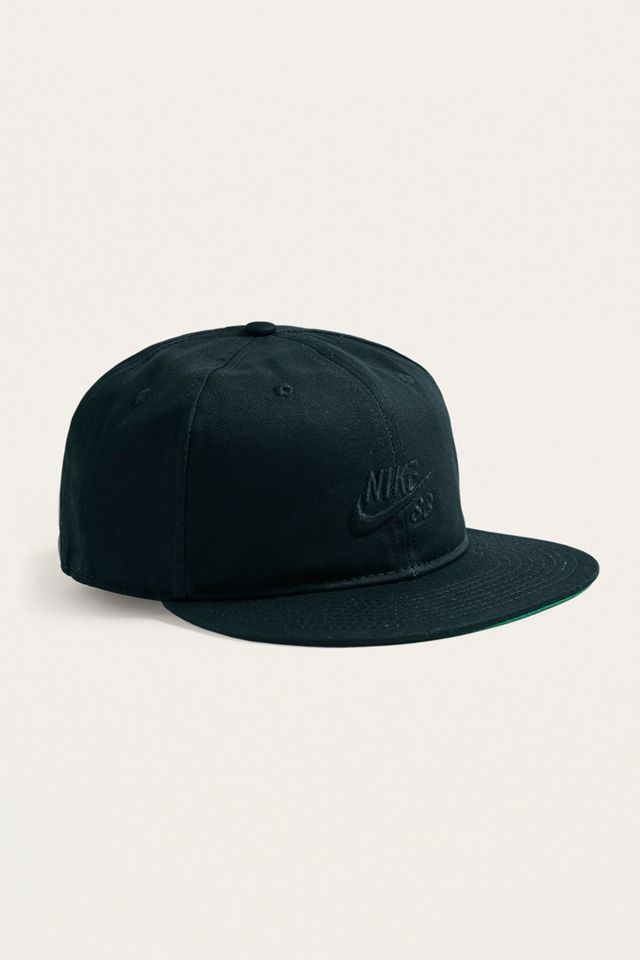 NIKE  SWOOSH PRO FLAT PEAK CAP