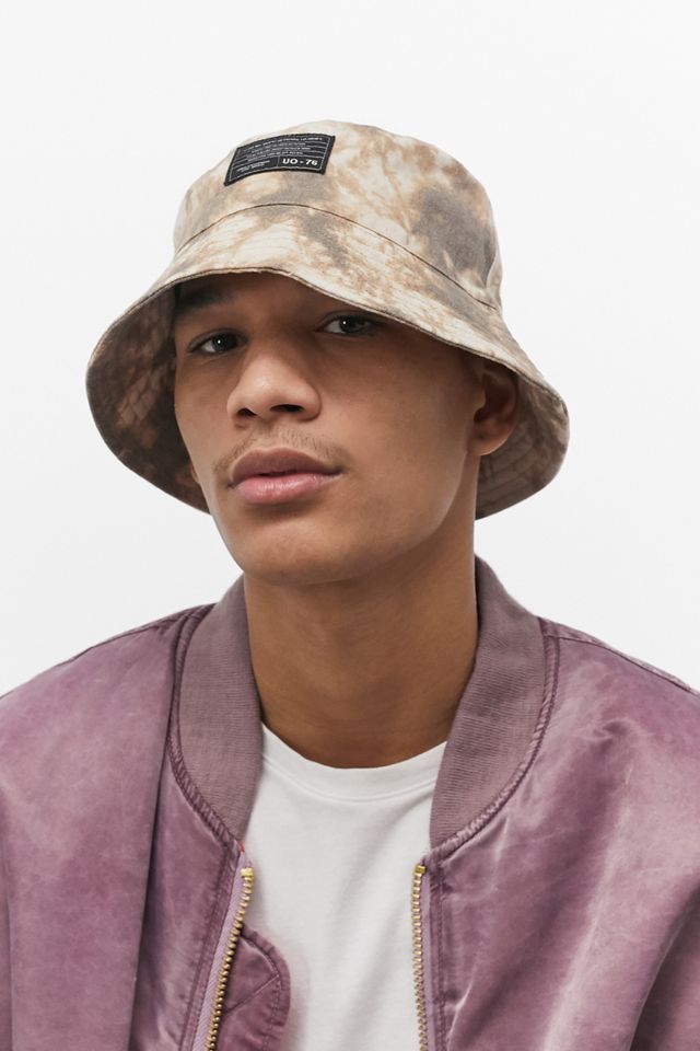 UO Brown Tie-Dye Bucket Hat | Urban Outfitters UK display picture 1