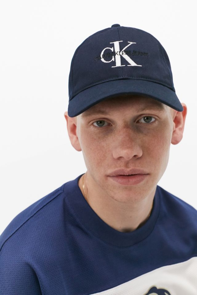 Calvin klein outlet jeans monogram cap